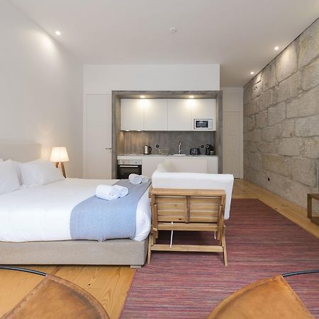 Lovelystay - Rico'S Apartment - Almada 2º F ポルト エクステリア 写真