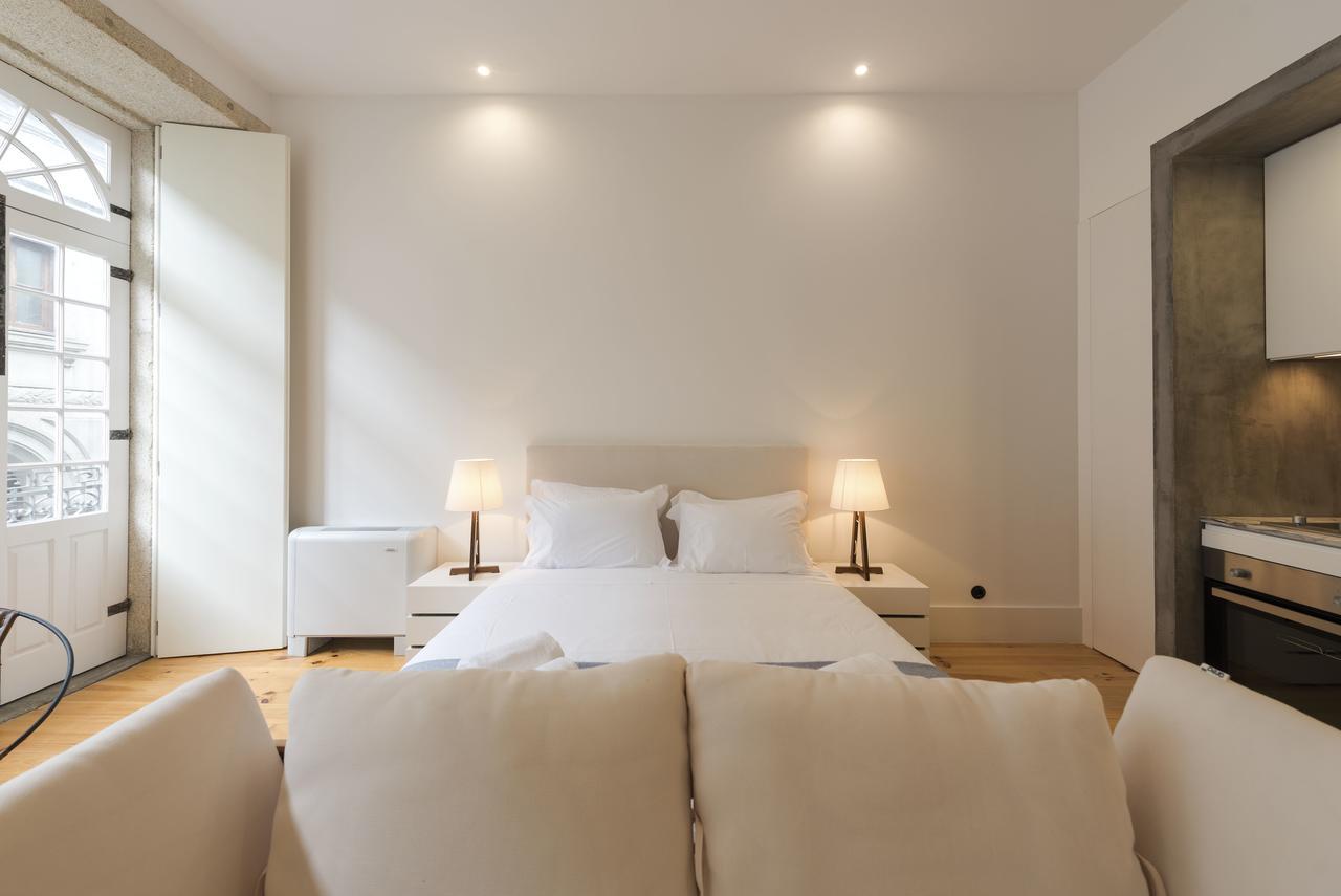 Lovelystay - Rico'S Apartment - Almada 2º F ポルト エクステリア 写真